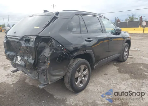 2023 Toyota Rav4 Xle z USA, uszkodzony, nr VIN 2T3P1RFV4PC338320